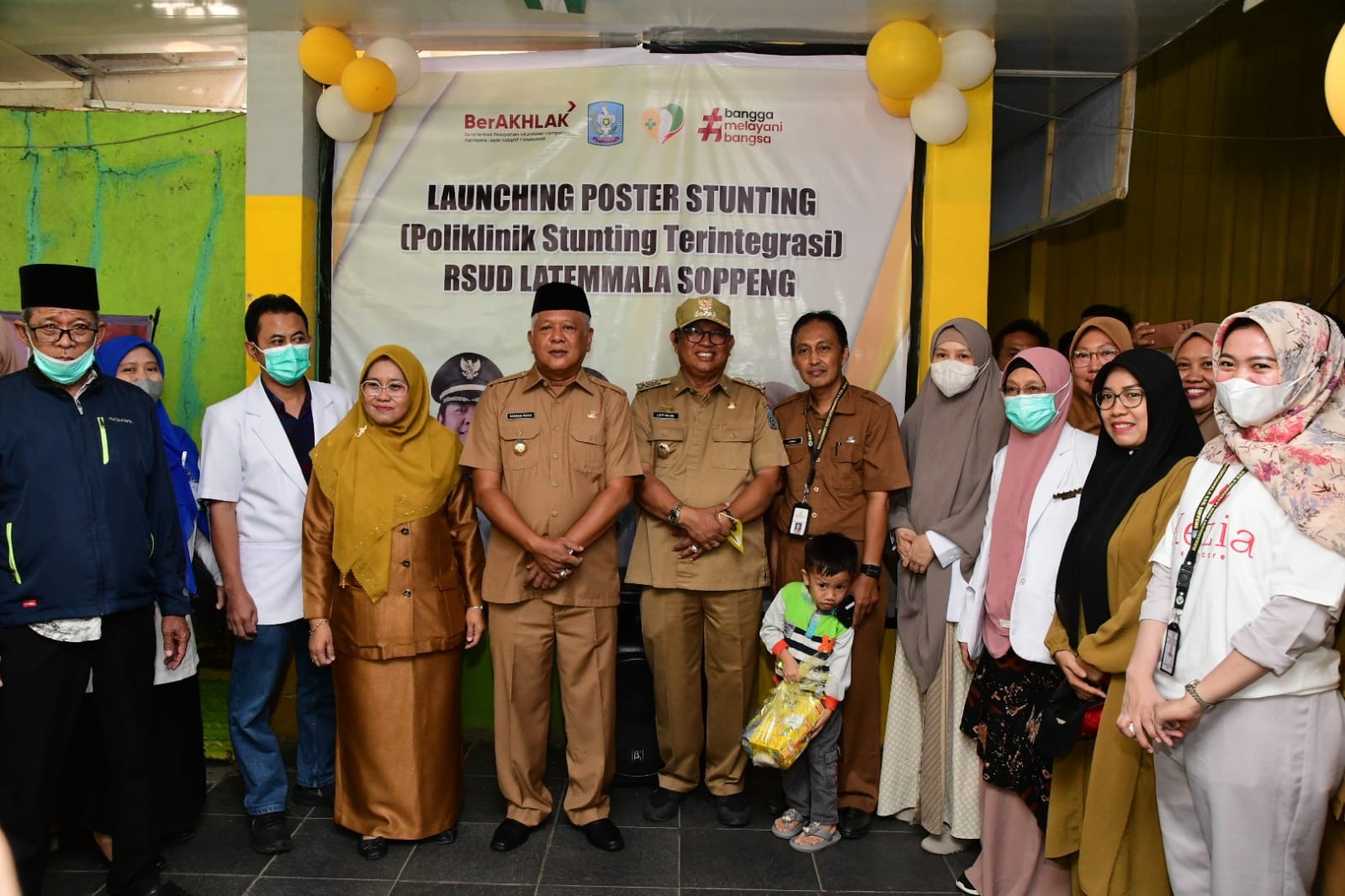 Dukung Program Pemerintah Menjadi Kota Sehat, Bupati Soppeng Melaunching Poster RSUD Latemmamala
