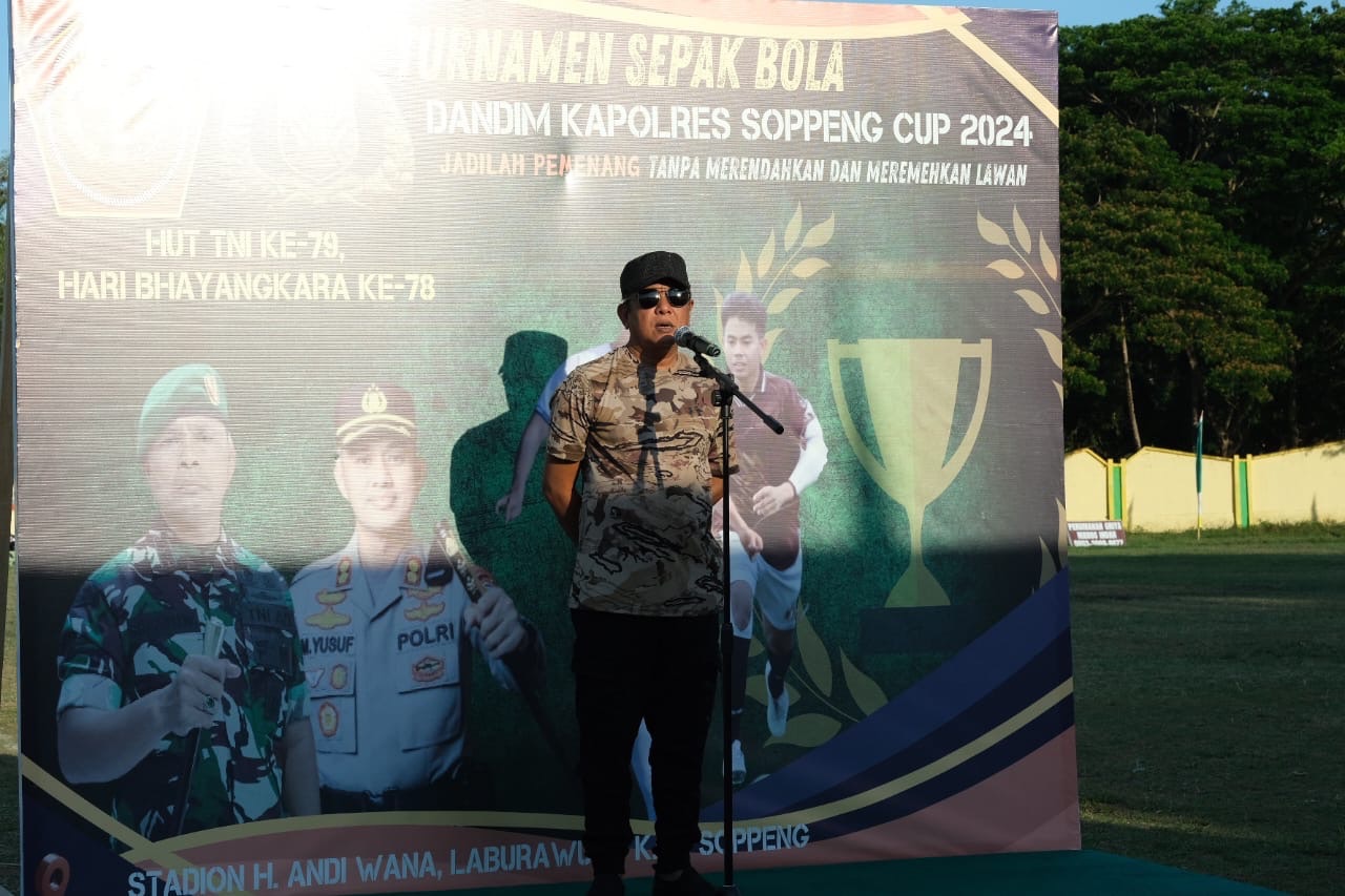 Bupati Soppeng Menutup Turnamen Sepak Bola Dandim Kapolres Cup Dalam Rangka HUT TNI dan Bhayangkara Tahun 2024