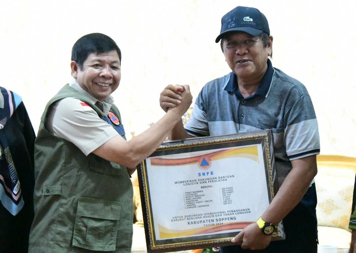 Pemkab Soppeng Menerima Bantuan Logistik dan Peralatan Penanganan Darurat Bencana dari BNPB RI