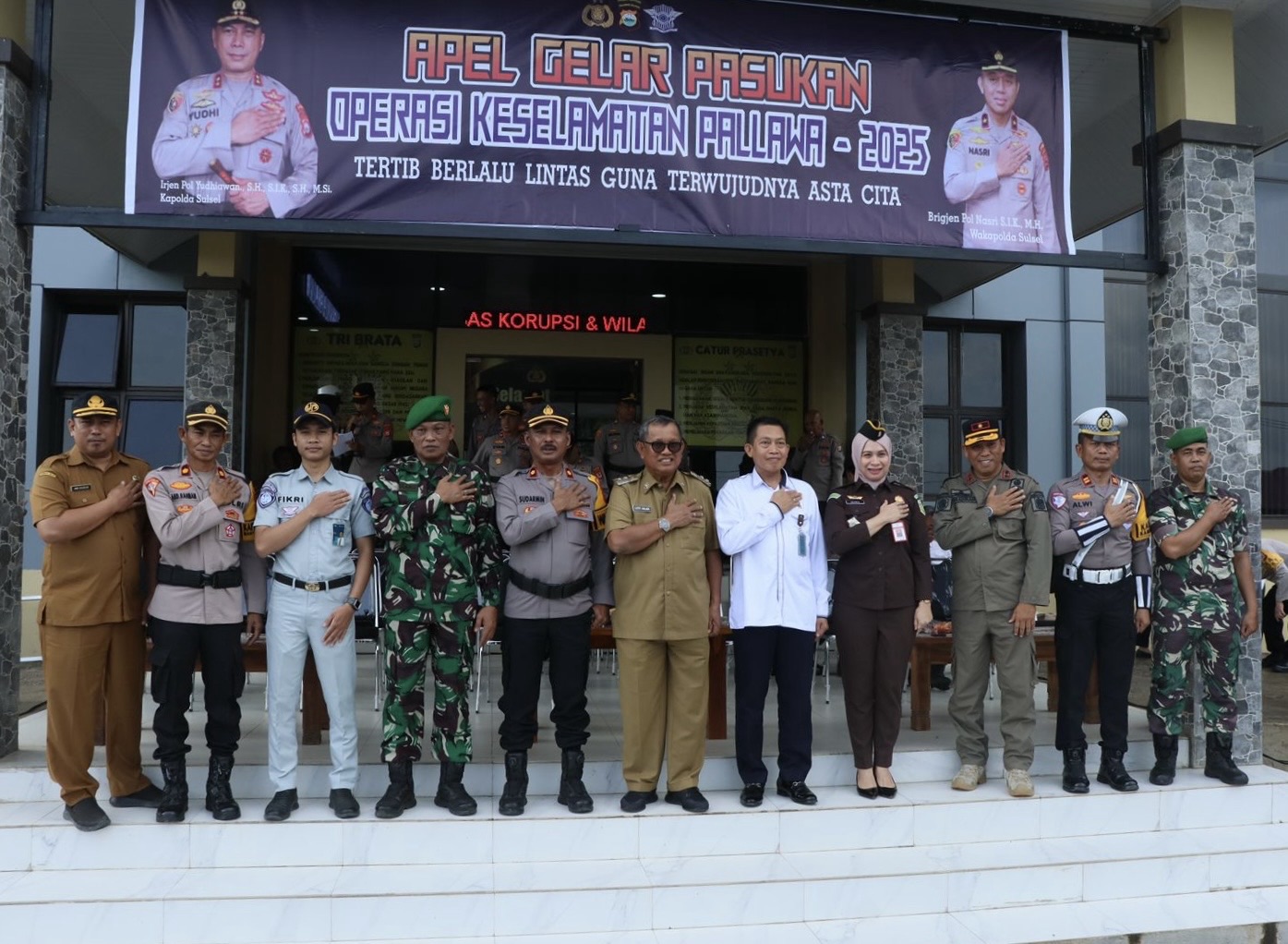 Wabup Soppeng bersama Forkopimda Hadiri Apel Gelar Pasukan Operasi Keselamatan Pallawa 2025
