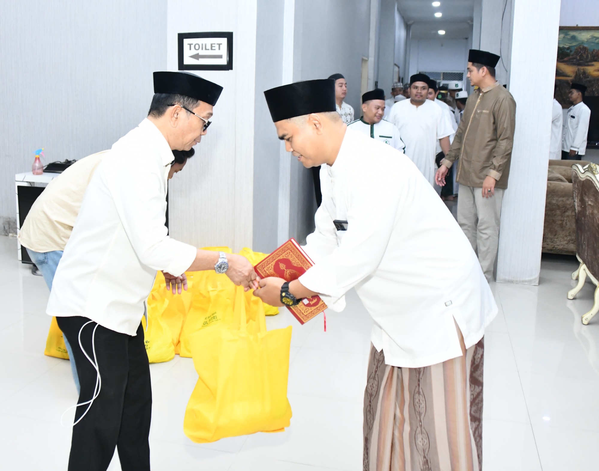 Tingkatkan Ukhuwah Islamiyah, Bupati Soppeng Undang Pimpinan Pompes Yasrib Ikuti Pengajian Bersama