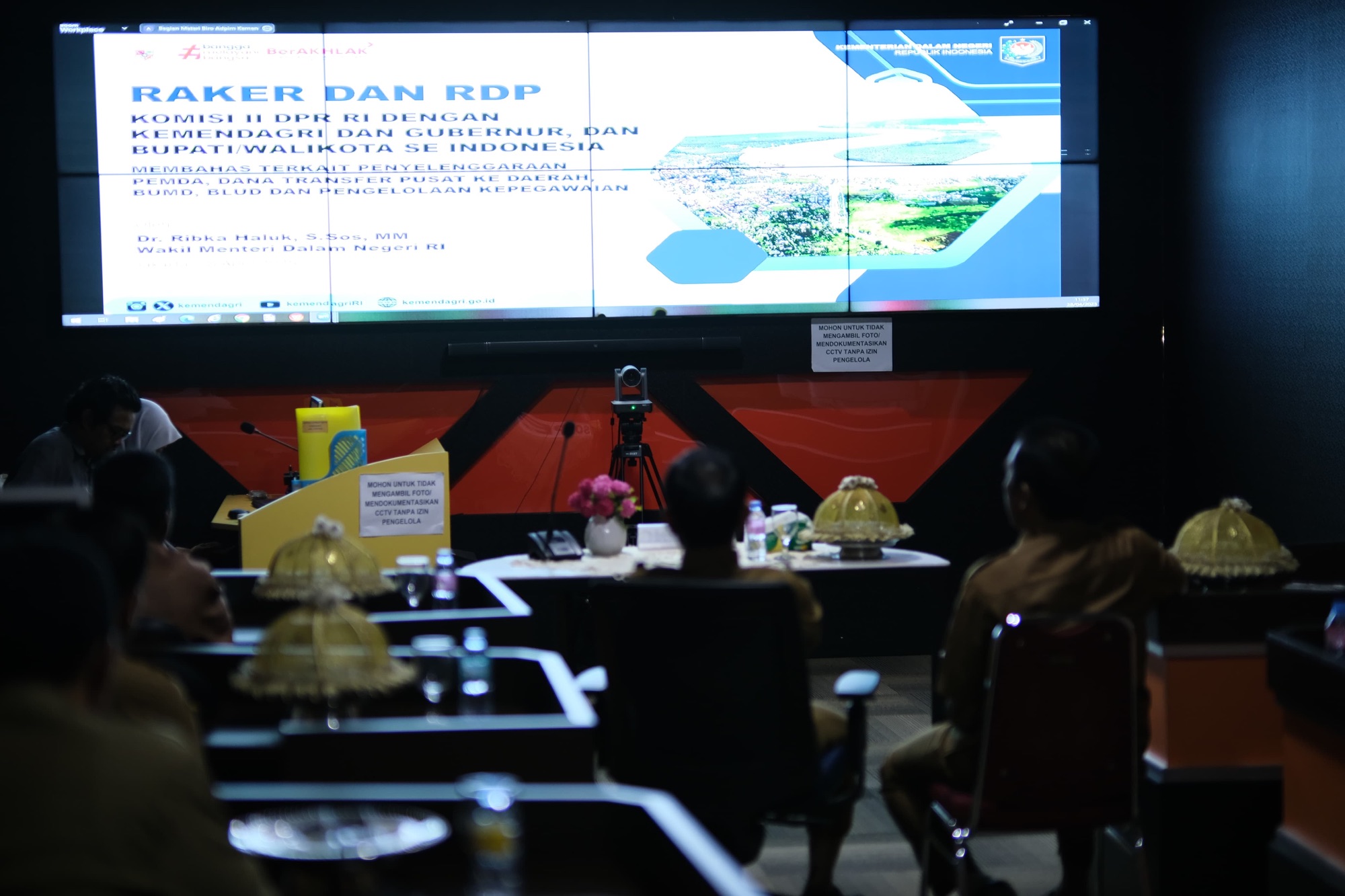 Bupati Soppeng Ikuti Raker dan RDP Bersama Komisi II DPR RI serta Mendagri dan Gubernur Se-Indonesia