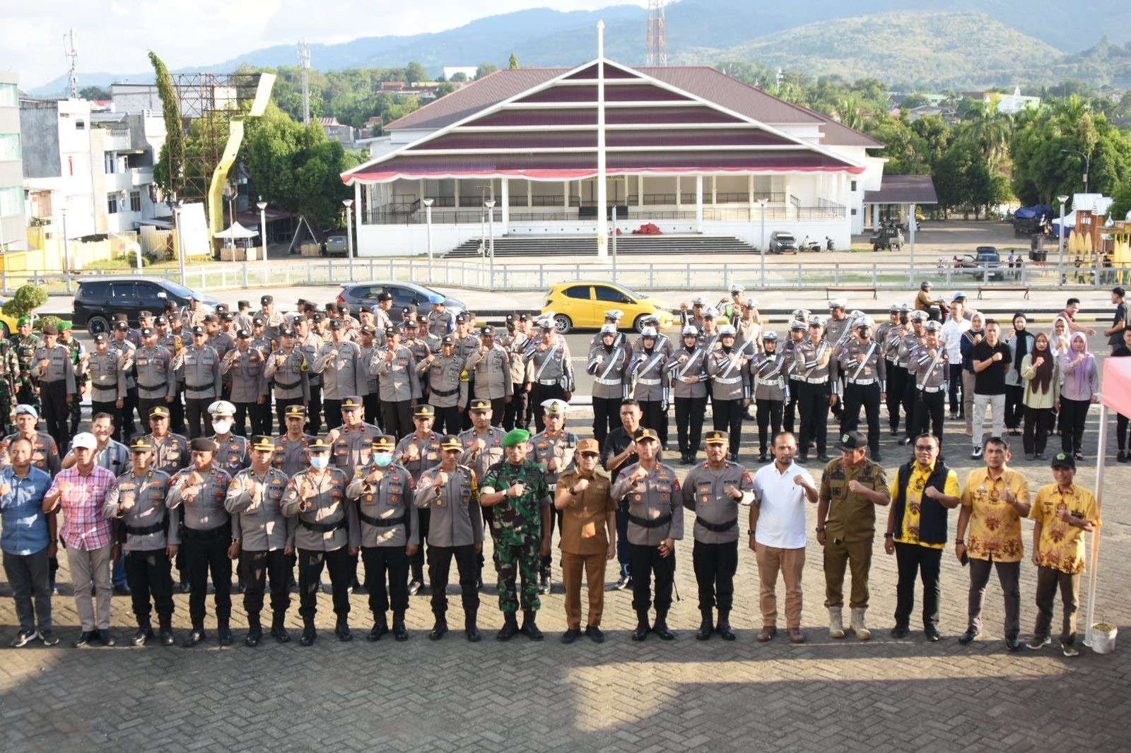 Bupati Soppeng Hadiri Apel Pengamanan Malam Takbir dan Ibadah Hari Raya Idul Adha 1446 H/2025 M